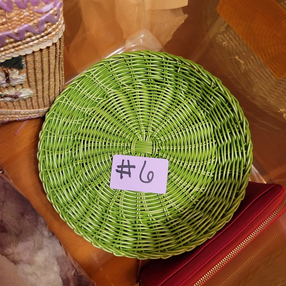 Wicker lot of 4 green paper plate baskets pretty lime green color - Picture 7 of 7